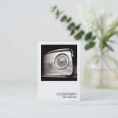 Square Photo 0118 – 古いラジオ 名刺 (スタンド正面)