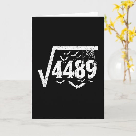 Square Root 4489 Funny Halloween Meme 67 Math Teac カード (黄色い花)