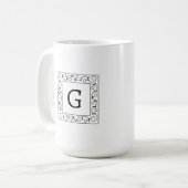 Square Swirly Vines Monogram コーヒーマグカップ (正面左)