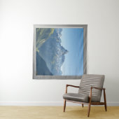 Square Window with Views of the Swiss Alps タペストリー (インサイチュ(横))