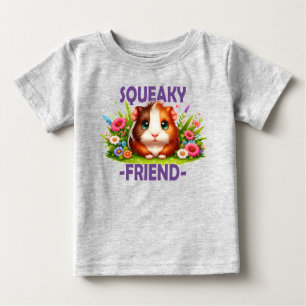 Squeaky Friend pun。かわいいベビーモルモット漫画 ベビーTシャツ