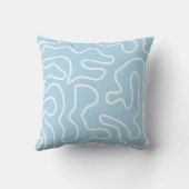 Squiggle Maze Abstract Pattern in Ice Blue クッション (裏面)