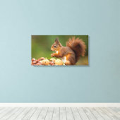 squirrel eating nut キャンバスプリント (インサイチュ (ウッドフロア))
