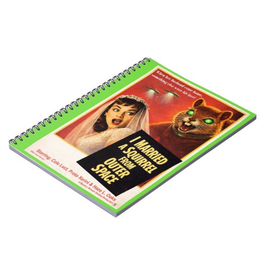 Squirrel from Outer Space ノートブック (左側)