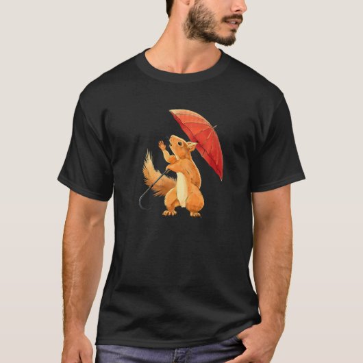 Squirrel Holding Umbrella  Squirrel Enthusiast Tシャツ (正面)