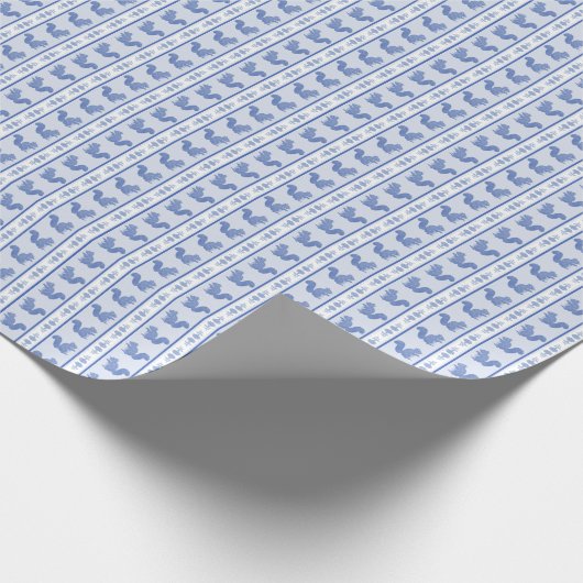 Squirrels and Hydrangeas  ラッピングペーパー (角)