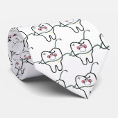 SRFによる歯タイ ネクタイ (ロール)