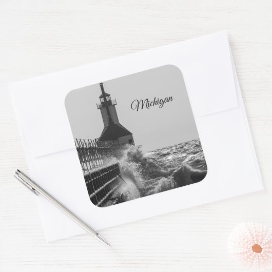 St Joseph Grayscaleでの激しい波 スクエアシール (封筒)