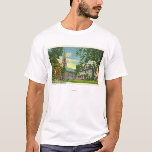 St Maryのカテドラルの外観 Tシャツ