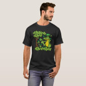 St Patrick Day Alligator Shamrock Saint Pattys Men Tシャツ (正面フル)