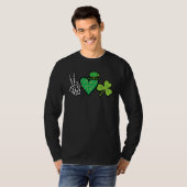 St Patrick Day Peace Love Shamrock Saint Paddy Men Tシャツ (正面フル)