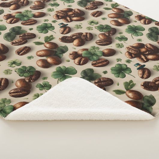 St. Patrick’s Day Coffee & Shamrock Pattern シェルパブランケット (3/4)
