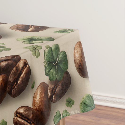 St. Patrick’s Day Coffee & Shamrock Pattern テーブルクロス (インサイチュ)