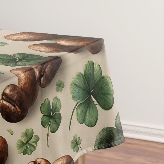 St. Patrick’s Day Coffee & Shamrock Pattern テーブルクロス (インサイチュ)