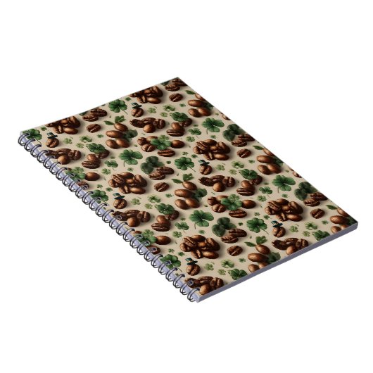 St. Patrick’s Day Coffee & Shamrock Pattern ノートブック (右側)