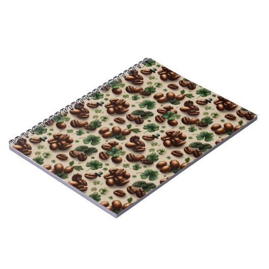 St. Patrick’s Day Coffee & Shamrock Pattern ノートブック (左側)