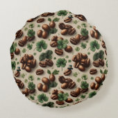 St. Patrick’s Day Coffee & Shamrock Pattern ラウンドクッション (裏面)