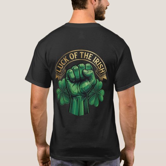 St. Patrick’s Day Luck of the Irish Fist Shamrock Tシャツ (裏面)