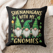 St Patrick’s Day Lucky Shamrock Gnome  クッション (ブランケット)
