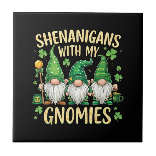 St Patrick’s Day Lucky Shamrock Gnome  タイル (正面)