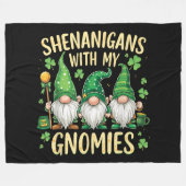 St Patrick’s Day Lucky Shamrock Gnome  フリースブランケット (正面(横))