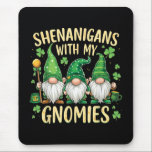 St Patrick’s Day Lucky Shamrock Gnome マウスパッド<br><div class="desc">St Patrick’s Day Lucky Shamrock Gnome</div>