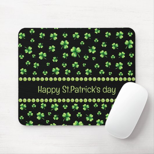 St. Patrick’s Day Watercolor Shamrock on black  マウスパッド (マウス)