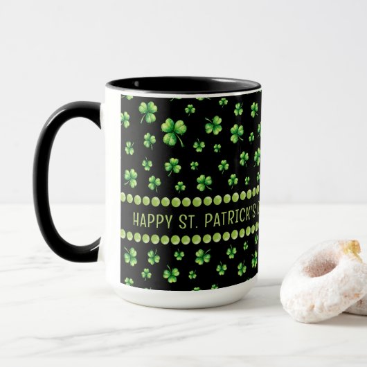 St. Patrick’s Day Watercolor Shamrock on black マグカップ (ドーナツ付き)