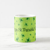 St. Patrick’s Day Watercolor Shamrock on green コーヒーマグカップ (中央)