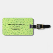 St. Patrick’s Day Watercolor Shamrock on green ラゲッジタグ (正面横)