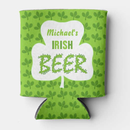 St patricksアイリッシュビールシャパーソナライズされたムロックグリーン 缶クーラー (正面)