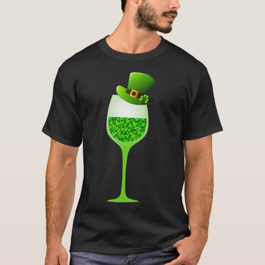 St patricksシャムロックハットワイングラス tシャツ (正面)