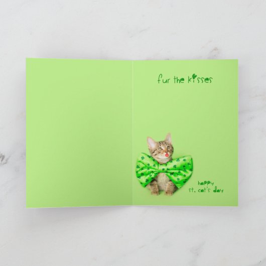 St. Patricks日の子ネコのキス カード (内部)