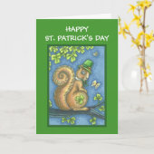 ST. PATRICKS日の小妖精のリスの挨拶状 カード (黄色い花)