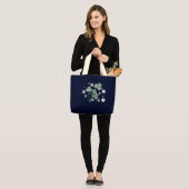 St. Patricks日4の葉のクローバーのトートバック ラージトートバッグ (正面(モデル))