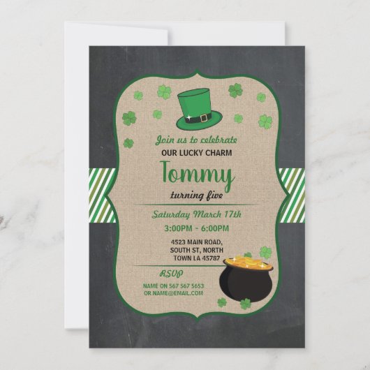 St patricks dayの誕生会の招待のシャムロック 招待状 (正面)