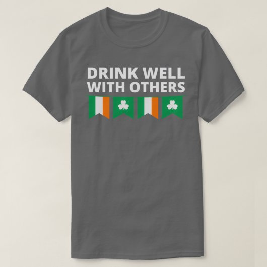 St patricks dayは飲み方が好い tシャツ (デザイン正面)