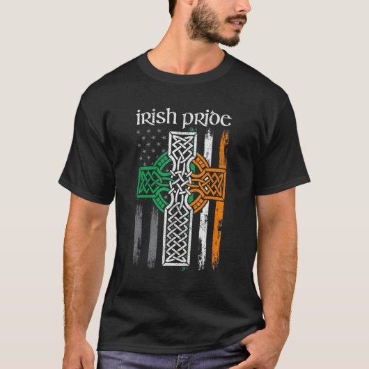 St patricks dayアイリッシュアメリカ国旗のケルトTシャツ Tシャツ (正面)