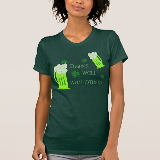 st patricks dayドリンクおもしろいウェルシャツ tシャツ (正面)