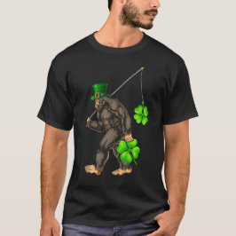 St patricks dayビッグフットサスカッチアイルランド tシャツ