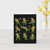 St patricks dayレプレシャンフットボール選手クローバー カード (黄色い花)