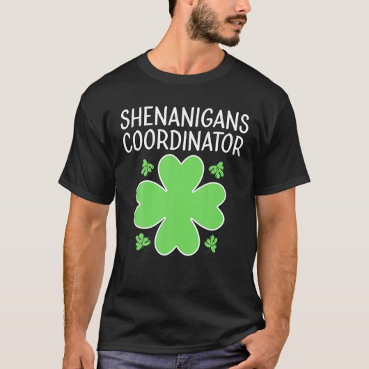 St patricks day女子シェナニガンコーディネーター tシャツ (正面)