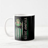 st patricks day素晴らしを再びおもしろいトランプ兵W コーヒーマグカップ (左)