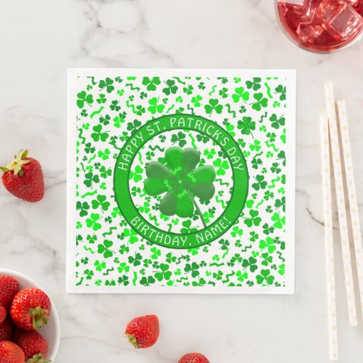 St Patrick's Day Birthday Shamrocks Personalized (インサイチュ)