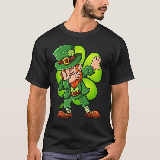 St Patricks Day Dabbing Leprechaun Clover Boys Gir Tシャツ (正面)