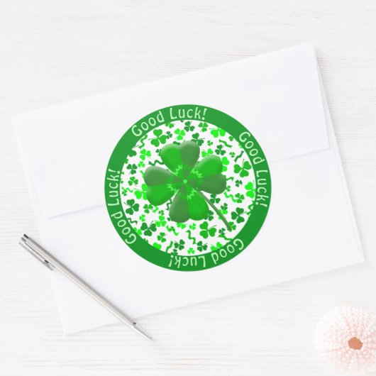 St Patrick's Day Good Luck Shamrocks Personalized ラウンドシール (封筒)