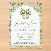 St Patrick's Day Green Shamrock Bow Bridal Shower アクリル招待状 (正面)