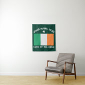 St Patrick's Day Ireland Flag Custom Name Shamrock タペストリー (インサイチュ)