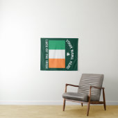 St Patrick's Day Ireland Flag Custom Name Shamrock タペストリー (インサイチュ(横))