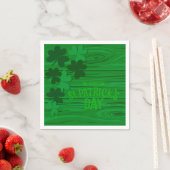 St. Patrick's Day Layered Shamrocks Personalized  スタンダードカクテルナプキン (インサイチュ)
